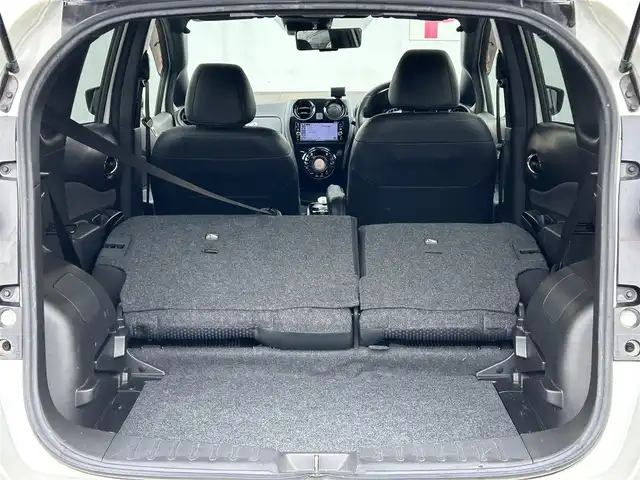 日産 ノート e－パワー メダリスト Bアロー 神奈川県 2018(平30)年 8.3万km ブリリアントホワイトパール/スーパーブラック 2トーン ワンオーナー/ディーラーop メモリーナビ/・フルセグTV/CD/DVD/AUX/BT/アラウンドビューモニター/ETC/ドライブレコーダー/プッシュスタート/インテリジェントクルーズコントロール/衝突被害軽減システム/レーンアシスト/イモビライザー/ハーフレザーシート/スポーツモード/エコモード/LEDヘッドライト/フォグランプ/社外15インチAW/純正フロアマット/保証書/取扱説明書/スペアキー×1