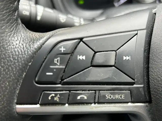 日産 ノート e－パワー メダリスト Bアロー 神奈川県 2018(平30)年 8.3万km ブリリアントホワイトパール/スーパーブラック 2トーン ワンオーナー/ディーラーop メモリーナビ/・フルセグTV/CD/DVD/AUX/BT/アラウンドビューモニター/ETC/ドライブレコーダー/プッシュスタート/インテリジェントクルーズコントロール/衝突被害軽減システム/レーンアシスト/イモビライザー/ハーフレザーシート/スポーツモード/エコモード/LEDヘッドライト/フォグランプ/社外15インチAW/純正フロアマット/保証書/取扱説明書/スペアキー×1