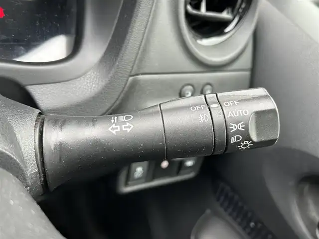 日産 ノート e－パワー メダリスト Bアロー 神奈川県 2018(平30)年 8.3万km ブリリアントホワイトパール/スーパーブラック 2トーン ワンオーナー/ディーラーop メモリーナビ/・フルセグTV/CD/DVD/AUX/BT/アラウンドビューモニター/ETC/ドライブレコーダー/プッシュスタート/インテリジェントクルーズコントロール/衝突被害軽減システム/レーンアシスト/イモビライザー/ハーフレザーシート/スポーツモード/エコモード/LEDヘッドライト/フォグランプ/社外15インチAW/純正フロアマット/保証書/取扱説明書/スペアキー×1