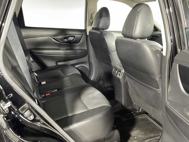 日産 エクストレイル 20X エクストリーマーX 神奈川県 2018(平30)年 6.8万km ダイヤモンドブラック 4WD/エマージェンシーブレーキ/車線逸脱警報/社外7インチメモリナビ/CD&DVD&BT&USB&SD&フルセグTV/バックカメラ/パワーバックドア/ビルトインETC/カプロンシート/ルーフレール/アイドリングストップ/ダウンヒルアシストコントロール/コーナーセンサー前後/LEDヘッドライト/オートライト/フォグライト/スマートキー×2
