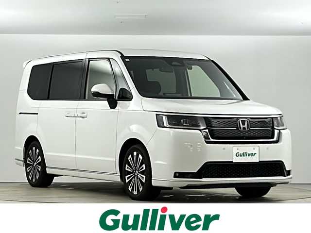 ホンダ ステップワゴン スパーダ eHEV プレミアムライン 愛知県 2024(令6)年 1.1万km プラチナホワイトパール 純正11.4型ナビ　【フルセグ/CD/DVD/Bluetooth　品番：LXM-247VPNi】/全方位カメラ　/ビルトインＥＴＣ　/ホンダセンシング/・衝突軽減ブレーキ　/・レーンキープアシスト/・アダプティブクルーズコントロール/・車線維持支援システム/・標識認識機能/・先行車発信お知らせ/ドライブレコーダー　/両側電動スライドドア/LEDヘッドライト/フォグランプ/シートヒーター/純正アルミホイール/禁煙車