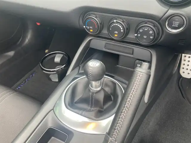 マツダ ロードスター 990S 島根県 2022(令4)年 1.6万km マシーングレープレミアムM 純正オーディオプレイヤー(ラジオ/USB/AUX)/ブレンボブレーキ/レイズ鍛造16インチホイール/ネイビートップ/スマートシティーブレーキサポート/ブラインドスポットモニタリング/車線逸脱警告/LEDヘッドライト/オートライト/プッシュスタート/ステアリングリモコン/純正フロアマット/スペアキー×1