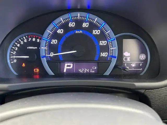 スズキ ワゴンＲ スティングレー X 福井県 2015(平27)年 4.3万km ブルーイッシュブラックパール3 社外SDナビ/衝突被害軽減ブレーキ/横滑り防止装置/フルセグTV/前席シートヒーター/純正HIDヘッドライト/オートライト/スマートキー/エンジンプッシュスタート