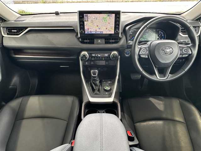 トヨタ ＲＡＶ４ ハイブリットG 茨城県 2021(令3)年 2.6万km アティチュードブラックマイカ ワンオーナー/サンルーフ/純正ディスプレーオーディオ/ナビ/バックカメラ/フルセグ/Bluetooth/デジタルインナーミラー/レーダークルーズコントロール/純正LEDヘッドライト/純正フォグライト/オートライト/オートハイビーム/前席シートヒーター/ステアリングヒーター/運転席メモリ機能付パワーシート/パーワバックドア/純正18インチアルミホイール/スマートキー/プッシュスタート/取扱説明書/新車時保証書
