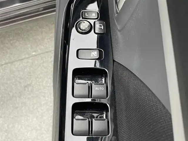 スズキ ワゴンＲ 20周年記念車 愛知県 2014(平26)年 7.5万km アーバンブラウンパールメタリック 社外ナビ　フルセグＴＶ　Ｂｌｕｅｔｏｏｔｈ　ＤＶＤ再生　プッシュスタート　シートヒーター　衝突軽減　純正フロアマット　ビルトインＥＴＣ　純正１５インチアルミホイール　オートライト　スマートキー　禁煙車