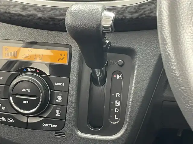 スズキ ワゴンＲ 20周年記念車 愛知県 2014(平26)年 7.5万km アーバンブラウンパールメタリック 社外ナビ　フルセグＴＶ　Ｂｌｕｅｔｏｏｔｈ　ＤＶＤ再生　プッシュスタート　シートヒーター　衝突軽減　純正フロアマット　ビルトインＥＴＣ　純正１５インチアルミホイール　オートライト　スマートキー　禁煙車