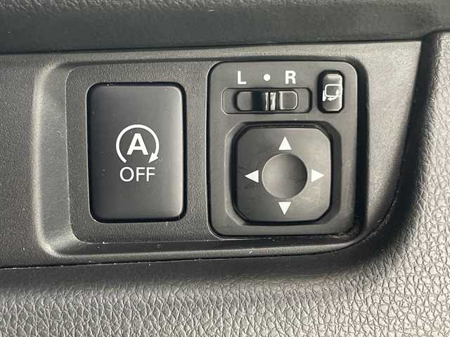 日産 デイズ ハイウェイスターG ターボ 神奈川県 2016(平28)年 5.2万km ブラック ●純正ナビ/(フルセグ/CD/DVD/Bluetooth)/(MM316D-W)/●全方位カメラ/●衝突被害軽減システム/●オートライト/●オートマチックハイビーム/●革巻きステアリング/●ステアリングスイッチ/●ETC/●電動格納ウィンカーミラー/●ドアバイザー/●スマートキー/●プッシュスタート/●純正フロアマット/●社外14インチアルミホイール(MiLLOUS)/●純正アルミホイールサマータイヤ4本付き/●ダブルSRS＋ABS