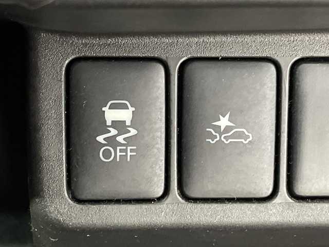 日産 デイズ ハイウェイスターG ターボ 神奈川県 2016(平28)年 5.2万km ブラック ●純正ナビ/(フルセグ/CD/DVD/Bluetooth)/(MM316D-W)/●全方位カメラ/●衝突被害軽減システム/●オートライト/●オートマチックハイビーム/●革巻きステアリング/●ステアリングスイッチ/●ETC/●電動格納ウィンカーミラー/●ドアバイザー/●スマートキー/●プッシュスタート/●純正フロアマット/●社外14インチアルミホイール(MiLLOUS)/●純正アルミホイールサマータイヤ4本付き/●ダブルSRS＋ABS