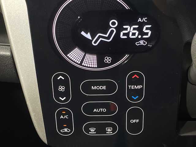 日産 デイズ ハイウェイスターG ターボ 神奈川県 2016(平28)年 5.2万km ブラック ●純正ナビ/(フルセグ/CD/DVD/Bluetooth)/(MM316D-W)/●全方位カメラ/●衝突被害軽減システム/●オートライト/●オートマチックハイビーム/●革巻きステアリング/●ステアリングスイッチ/●ETC/●電動格納ウィンカーミラー/●ドアバイザー/●スマートキー/●プッシュスタート/●純正フロアマット/●社外14インチアルミホイール(MiLLOUS)/●純正アルミホイールサマータイヤ4本付き/●ダブルSRS＋ABS