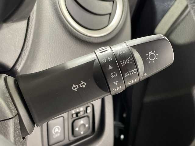 日産 デイズ ハイウェイスターG ターボ 神奈川県 2016(平28)年 5.2万km ブラック ●純正ナビ/(フルセグ/CD/DVD/Bluetooth)/(MM316D-W)/●全方位カメラ/●衝突被害軽減システム/●オートライト/●オートマチックハイビーム/●革巻きステアリング/●ステアリングスイッチ/●ETC/●電動格納ウィンカーミラー/●ドアバイザー/●スマートキー/●プッシュスタート/●純正フロアマット/●社外14インチアルミホイール(MiLLOUS)/●純正アルミホイールサマータイヤ4本付き/●ダブルSRS＋ABS