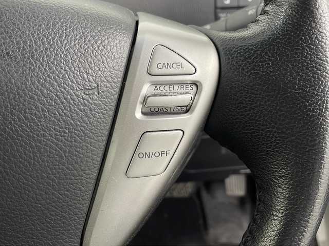 日産 セレナ HWS S HV Vセレ +SeftyⅡ 埼玉県 2016(平28)年 6.3万km ブリリアントホワイトパール 社外９インチナビ　（KENWOOD）/全方位カメラ/後席フリップダウンモニター（carrozzeria）/両側パワースライドドア/クルーズコントロール/クリアランスソナー/社外ＥＴＣ/エマージェンシーブレーキ/横滑り防止装置/衝突軽減ブレーキ/盗難防止装置/コーナーセンサー/ロールサンシェード/アイドリングストップ/オートLEDライト/フロントフォグランプ/社外フロアマット/純正アルミホイール/純正エアロ/・フロント/・リア/・サイド