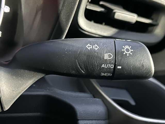 トヨタ シエンタ Z 千葉県 2022(令4)年 1.9万km ブラック ワンオーナー/純正ナビ/Bluetooth/フルセグTV/ETC2.0/全方位カメラ/両側パワースライドドア/プリクラッシュセーフティ/レーンディパーチャーアラート/ブラインドスポットモニター/クリアランスソナー/プロアクティブドライビングアシスト/ロードサインアシスト/オートハイビーム/レーダークルーズコントロール/前席シートヒーター/ステアリングヒーター/スマートキー/スペアキー×１/プッシュスタート/純正フロアマット/純正アルミホイール