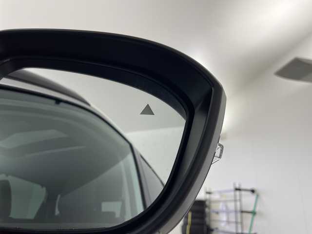 日産 エクストレイル G e－4ORCE 岐阜県 2024(令6)年 0.2万km ブリリアントホワイトパール 純正ナビ/Bluetooth/USB/AppleCarPlay/フルセグTV/アラウンドビューモニター/パノラミックガラスルーフ/プロパイロット2.0/プロパイロットパーキング/e-Pedal/インテリジェントルームミラー/エマージェンシーブレーキ/車線逸脱警報/車線逸脱防止支援システム/アダプティブヘッドライト/ソナー/標識検知機能/ヘッドアップディスプレイ/リモコンオートバックドア/ブラインドスポットインフォメーション/ハンドル支援/ステアリングヒーター/シートヒーター/ポジションメモリー/パワーシート/ワイヤレス充電器/前後ドライブレコーダー/ETC2.0/電動パーキングブレーキ/ブレーキホールド/ステアリングリモコン/ヘッドライトレベライザー/オートLEDヘッドライト/レザーシート/電動格納ミラー革巻きステアリング