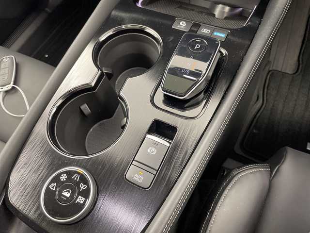 日産 エクストレイル G e－4ORCE 岐阜県 2024(令6)年 0.2万km ブリリアントホワイトパール 純正ナビ/Bluetooth/USB/AppleCarPlay/フルセグTV/アラウンドビューモニター/パノラミックガラスルーフ/プロパイロット2.0/プロパイロットパーキング/e-Pedal/インテリジェントルームミラー/エマージェンシーブレーキ/車線逸脱警報/車線逸脱防止支援システム/アダプティブヘッドライト/ソナー/標識検知機能/ヘッドアップディスプレイ/リモコンオートバックドア/ブラインドスポットインフォメーション/ハンドル支援/ステアリングヒーター/シートヒーター/ポジションメモリー/パワーシート/ワイヤレス充電器/前後ドライブレコーダー/ETC2.0/電動パーキングブレーキ/ブレーキホールド/ステアリングリモコン/ヘッドライトレベライザー/オートLEDヘッドライト/レザーシート/電動格納ミラー革巻きステアリング