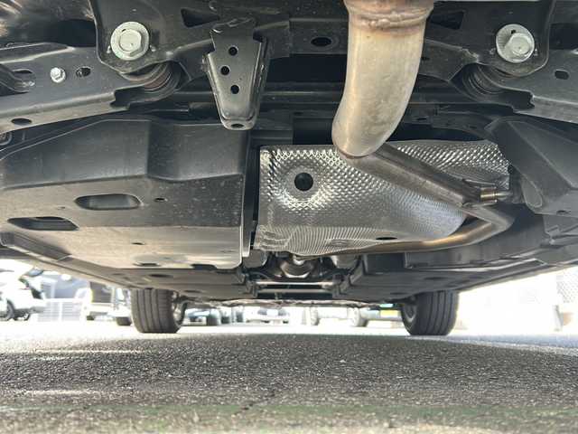 レクサス ＵＸ 250h Fスポーツ 愛知県 2022(令4)年 2.2万km グラファイトブラックガラスフレーク /禁煙車/ワンオーナー//ムーンルーフ(チルト&スライド)//12.3インチディスプレイオーディオ//コネクティッドナビ/フルセグTV//Bluetooth・USB//バックカメラ・パノラミックビューモニター//ビルトインETC2.0//赤革シート//前後ドライブレコーダー（ZDR035）//レクサスセーフティシステムプラス//プリクラッシュセーフティ//レーンディパーチャーアラート//レーントレーシングアシスト//オートマチックハイビーム//レーダークルーズコントロール/　（全車速追従機能付き）//ブラインドスポットモニター//ロードサインアシスト//先行車発進告知機能//プロアクティブドライビングアシスト//クリアランスソナー//前席パワーシート（D席ポジションメモリ付き）//前席シートヒーター//ステアリングヒーター//電動パーキング・ブレーキホールド//パワーバックドア//純正１８インチアルミ//アクティブサウンドコントロール//Fスポーツ専用フレアレッド内装//LEDオートライト//電動格納ミラーウィンカー//純正フロアマット//カードキー×1スペアキー×１//取扱説明書/新車保証書