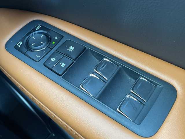 レクサス ＲＸ 450h バージョンL 広島県 2020(令2)年 4.2万km ソニッククォーツ 禁煙/モデリスタエアロ（F/S/R）/レクサスセーフティ/・プリクラッシュセーフティ/・レーンディパーチャーアラート/・レーダークルーズコントロール/・オートマチックハイビーム/・先行車発進お知らせ/BSM/RCTA/HUD/クリアランスソナー/マークレビンソン/純正ナビ/・フルセグ/CD/DVD/Blu-ray/SD/REC/USB/AUX/スマホ連携/パノラミックビューモニター/アルパインリアモニター/ウッドコンビステアリング/パドルシフト/ステアリングヒーター/オートライト/ヘッドランプウォッシャー/ワイヤレス充電/パワーバックドア/パワーシート/シートメモリー（D/N）/全席シートヒーター/D/Nベンチレーション/LEDヘッドライト/フォグランプ/スマートキー/プッシュスタート/スペアキー/カードキー/100V100W電源/トノカバー/アルパインミラー型ドラレコ/ETC2.0/取扱書/保証書