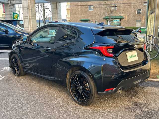 トヨタ ＧＲヤリス RS 東京都 2021(令3)年 6.4万km プレシャスブラックパール ワンオーナー/純正ナビ(T-Connect ・フルセグ・Bluetooth・AM・FM)/バックカメラ/パドルシフト/前後ドライブレコーダー/レーダークルーズコントロール/衝突軽減ブレーキ/レーンアシスト/ハンドルヒーター/シートヒーター/ETC2.0/オートブレーキホールド/前後コーナーセンサー/取扱説明書/保証書/記録簿