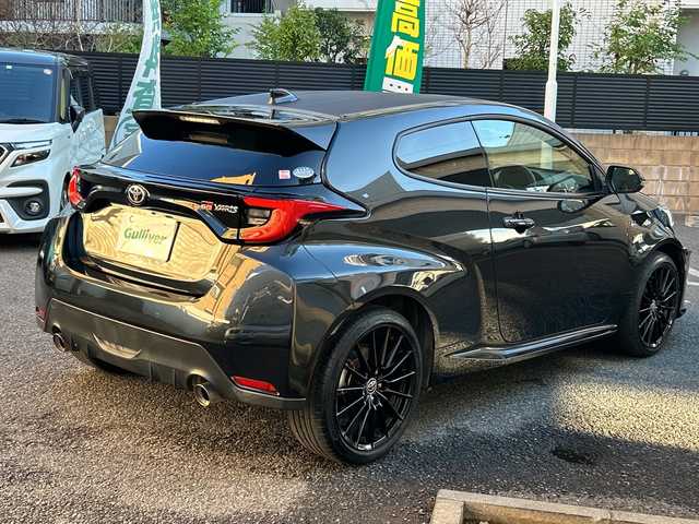 トヨタ ＧＲヤリス RS 東京都 2021(令3)年 6.4万km プレシャスブラックパール ワンオーナー/純正ナビ(T-Connect ・フルセグ・Bluetooth・AM・FM)/バックカメラ/パドルシフト/前後ドライブレコーダー/レーダークルーズコントロール/衝突軽減ブレーキ/レーンアシスト/ハンドルヒーター/シートヒーター/ETC2.0/オートブレーキホールド/前後コーナーセンサー/取扱説明書/保証書/記録簿