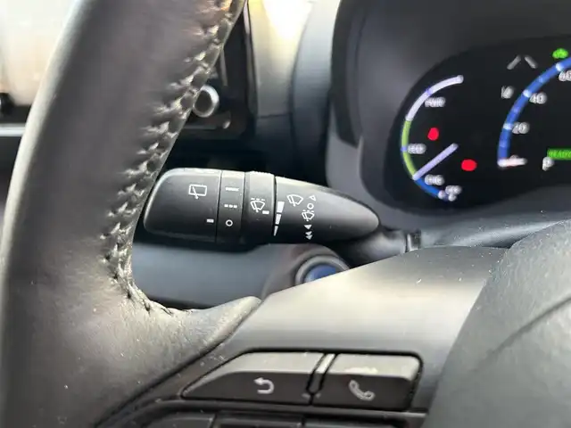 トヨタ ヤリスクロス ハイブリッド Z 福岡県 2021(令3)年 8.8万km ブラックマイカ フルセグナビ/クルーズコントロール/ビルトインETC/ETC2.0/ドライブレコーダー/前席シートヒーター/LEDライト/全方位車外カメラ/純正アルミホイール