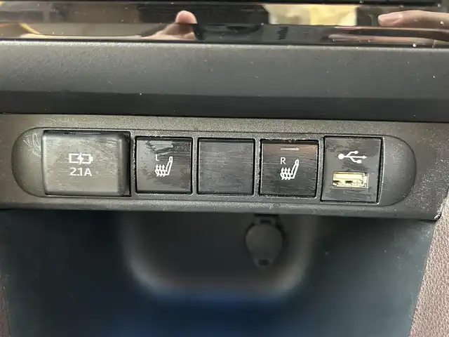 トヨタ ヤリスクロス ハイブリッド Z 福岡県 2021(令3)年 8.8万km ブラックマイカ フルセグナビ/クルーズコントロール/ビルトインETC/ETC2.0/ドライブレコーダー/前席シートヒーター/LEDライト/全方位車外カメラ/純正アルミホイール