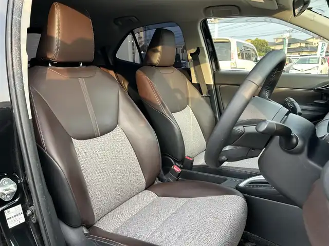 トヨタ ヤリスクロス ハイブリッド Z 福岡県 2021(令3)年 8.8万km ブラックマイカ フルセグナビ/クルーズコントロール/ビルトインETC/ETC2.0/ドライブレコーダー/前席シートヒーター/LEDライト/全方位車外カメラ/純正アルミホイール