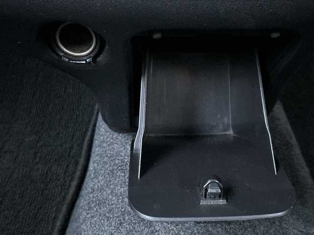 ダイハツ ムーヴ コンテ カスタム G 青森県 2012(平24)年 9万km ブラックマイカメタリック 4WD/HIDヘッドライト/フォグランプ/オートエアコン/純正ドアバイザー/純正フロアマット/パワーステアリング/パワーウィンドウ/電動格納ドアミラー/スマートキー/盗難防止装置/純正14インチアルミ