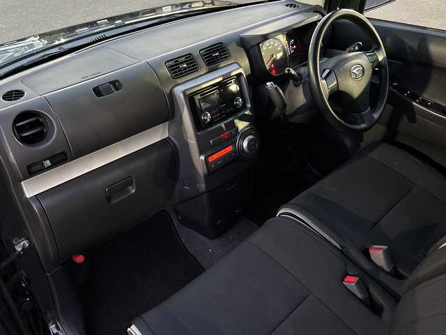 ダイハツ ムーヴ コンテ カスタム G 青森県 2012(平24)年 9万km ブラックマイカメタリック 4WD/HIDヘッドライト/フォグランプ/オートエアコン/純正ドアバイザー/純正フロアマット/パワーステアリング/パワーウィンドウ/電動格納ドアミラー/スマートキー/盗難防止装置/純正14インチアルミ