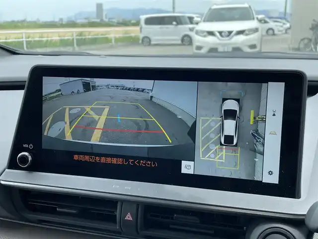 トヨタ プリウス Z 佐賀県 2023(令5)年 3.4万km プラチナホワイトパールマイカ ガラスルーフ/Toyota Safety Sense/・プリクラッシュセーフティ/・レーントレーシングアシスト/・レーンチェンジアシスト/・先行車発進告知機能/・オートマチックハイビーム/・レーダークルーズコントロール/・クリアランスソナー/・パーキングサポートブレーキ/・ロードサインアシスト/・ブラインドスポットモニター/・アドバンストパーク/純正12.3インチナビ/・フルセグTV/USB/Bluetooth/AppleCarPlay/パノラミックビューモニター/アルパインドラレコ一体型デジタルインナーミラー/電子パーキングブレーキ/AUTO　HOLD/D席パワーシート（メモリ機能付）/D＋N席シートヒーター・エアシート/ステアリングヒーター/ステアリングリモコン　/100V電源/19インチ純正アルミホイール/純正LEDヘッドライト/ETC2.0/フロアマット