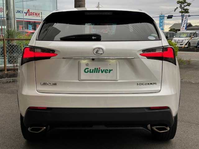 レクサス ＮＸ 200t Iパッケージ 静岡県 2014(平26)年 5.5万km ソニッククォーツ 純正ナビ（ＢＴ/フルセグTV）/ＥＴＣ　/バックカメラ/パワーシート　/パドルシフト　/スペアキー１　/アイドリングストップ　/プッシュスタート　/クルーズコントロール　/取扱説明書　/保証書
