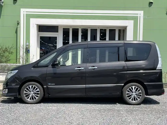 日産 セレナ HWS S HV Vセレ +Sefty 埼玉県 2015(平27)年 14.5万km 茶 ワンオーナー/純正フリップダウンモニター/両側パワースライドドア/バックカメラ/アラウンドビューモニター/ビューモニター付バックミラー/ビルトインETC/前方ドライブレコーダー/LEDヘッドライト/純正LEDフォグライト/レーンキープアシスト/衝突軽減装置/プッシュスタート/クルーズコントロール/横滑り防止装置/USBポート（運転席下）/純正ナビTV（タッチパネル不良修理要す）/保証書付整備手帳/取扱説明書