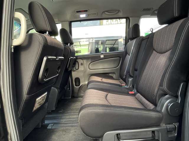 日産 セレナ HWS S HV Vセレ +Sefty 埼玉県 2015(平27)年 14.5万km 茶 ワンオーナー/純正フリップダウンモニター/両側パワースライドドア/バックカメラ/アラウンドビューモニター/ビューモニター付バックミラー/ビルトインETC/前方ドライブレコーダー/LEDヘッドライト/純正LEDフォグライト/レーンキープアシスト/衝突軽減装置/プッシュスタート/クルーズコントロール/横滑り防止装置/USBポート（運転席下）/純正ナビTV（タッチパネル不良修理要す）/保証書付整備手帳/取扱説明書