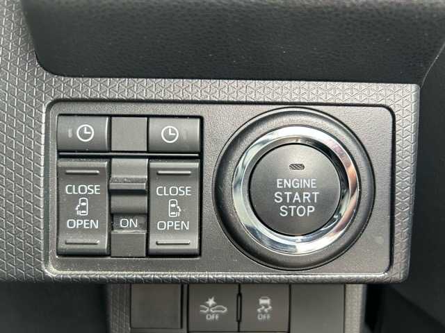 ダイハツ タント カスタム X スタイルセレクション 千葉県 2021(令3)年 2.8万km ブラックマイカメタリック 衝突被害軽減システム/純正ナビ/フルセグテレビ/Bluetooth/DVD/両側パワースライドドア/全方位カメラ/ハーフレザーシート/ロングスライドシート/ドライブレコーダー/スマートキー/プッシュスタート/ビルトインETC/オートライト/LEDヘッドランプ/コーナーセンサー/社外フロアマット/保証書/取扱説明書/タイヤ積込（純正アルミホイール付き）