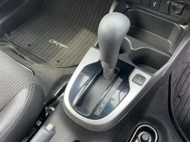 ホンダ フィット 15XL ホンダセンシング 徳島県 2018(平30)年 13.2万km ミッドナイトブルービームM バックカメラ/ETC/SDナビ　VXM-185VFi/CD、DVD/AM/FM/Bluetooth/TV/SD/USB/ドアバイザー/フォグライト/シートヒーター/ホンダセンシング/純正アルミホイール/ドライブレコーダー/クルーズコントロール/スマートキー/ワンオーナー/プッシュスタート