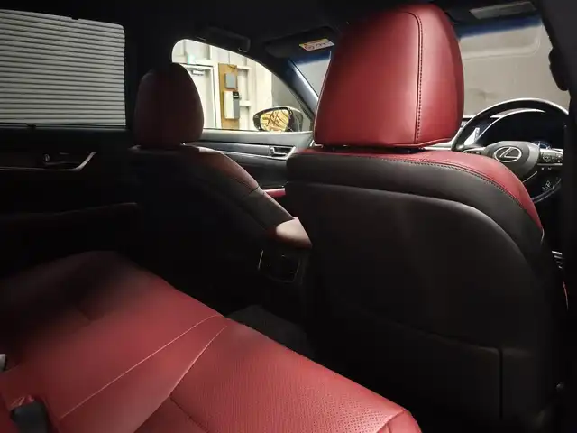 レクサス ＧＳ 200t Fスポーツ 群馬県 2016(平28)年 4.8万km ダークグレーマイカ 赤革シート/シートベンチレーション/三眼LEDライト/前席パワーシート/純正ナビ/バックカメラ/スマートキー/フルセグTV/ACC/レクサスセーフティ/パワーバックドア/ステアリングヒーター