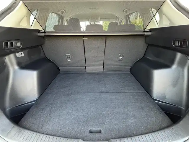 マツダ ＣＸ－５ XD 宮城県 2013(平25)年 8.5万km クリスタルホワイトパールマイカ 登録時走行距離８４３２２ｋｍ/ＢＯＳＥ　プレミアムサウンド/i-stop/アダプティブフロントライティングシステム/純正ナビ/・フルセグテレビ/・Bluetooth/プッシュスタート/バックカメラ/オートライト/スマートキー/ＥＴＣ/ドライブレコーダー/ターボ/フォグランプ/ウインカーミラー/ドアバイザー