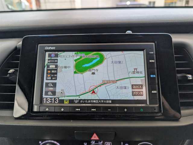 ホンダ フィット ホーム 埼玉県 2021(令3)年 3.7万km ルナシルバーM 純正メモリナビ/Bluetoothオーディオ/CD再生/AM/FMラジオ/バックカメラ/クルーズコントロール（追従機能つき)/レーンキープ/純正ドアバイザー/純正フロアマット/プッシュスタート/ETC/LEDヘッドライト/スマートキー×2/整備記録簿(R6)