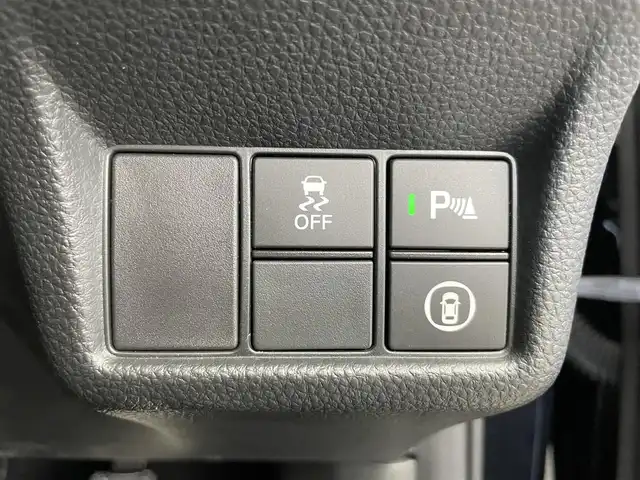 ホンダ シビック EX 富山県 2021(令3)年 5.1万km クリスタルブラックパール 6速MT/純正ナビ(AM/FM/USB/BT)/フルセグTV/バックカメラ/テールゲートスポイラー/衝突被害軽減ブレーキ/踏み間違い衝突軽減ブレーキ/レーダークルーズコントロール/レーンキープアシスト/置くだけ充電/ハーフレザーシート/コーナーセンサー/BSM/ROSSO MODELLO/前席シートヒーター/前席パワーシート/LEDヘッドライト/フォグランプ/オートライト/横滑り防止装置/ETC2.0/純正フロアマット/ドアバイザー/保証書/取扱説明書