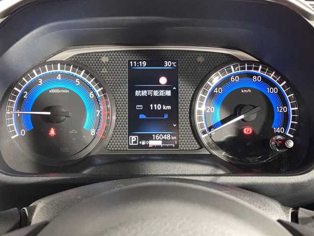 三菱 デリカミニ T プレミアム 沖縄県 2024(令6)年 1.6万km ＤグリーンⅡ 禁煙車/純正ディスプレイオーディオ/アップルカープレイ/アンドロイドオート/ターボ/４ＷＤ/デジタルルームミラー/レーダークルーズ/e-Assist/　・衝突軽減ブレーキ/　・踏み間違い衝突防止/マルチアラウンドビューモニター/両側パワースライドドア/ドライブレコーダー前後/ＥＴＣ
