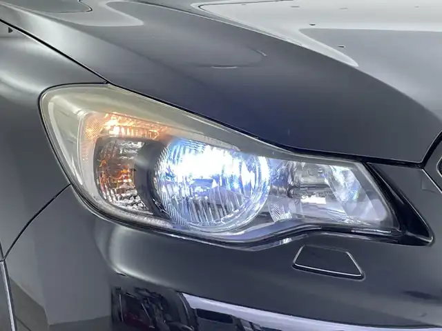 スバル インプレッサ ＸＶ 2．0i－L アイサイト 新潟県 2015(平27)年 8.5万km クリスタルブラックシリカ 4WD/純正メモリナビ【AVIC-RZ09】/　フルセグTV/Bluetooth/CD/DVD/USB/衝突被害軽減ブレーキ/レーンキープアシスト/レーダークルーズコントロール/前席パワーシート/バックモニター/ETC/アイドリングストップ/横滑り防止装置/パドルシフト