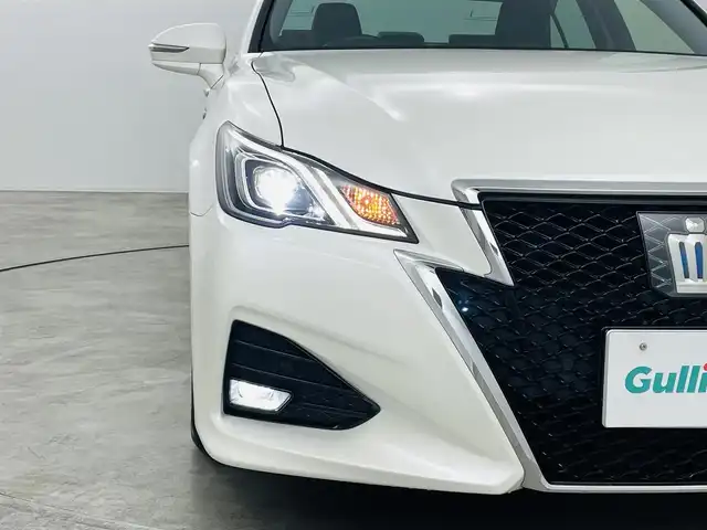トヨタ クラウン ハイブリッド アスリートS 福島県 2015(平27)年 5.3万km ホワイトパールクリスタルシャイン サンルーフ/純正ナビ/・フルセグ/TV/CD/BD/BT/SD/USB/AUX/バックカメラ/クルーズコントロール/LEDオートライト/・フォグライト/パワーシート/・シートヒーター/・エアーシート/純正アルミホイール付きサマータイヤ/ダウンサス/純正ビルドインETC/ドラレコ/社外レーダー/ステアリングスイッチ/・ハンドルヒーター/プッシュスタート/・スマートキー