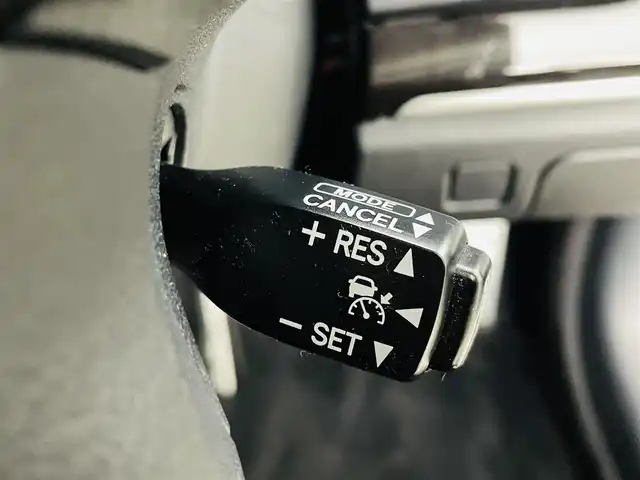 トヨタ クラウン ハイブリッド アスリートS 福島県 2015(平27)年 5.3万km ホワイトパールクリスタルシャイン サンルーフ/純正ナビ/・フルセグ/TV/CD/BD/BT/SD/USB/AUX/バックカメラ/クルーズコントロール/LEDオートライト/・フォグライト/パワーシート/・シートヒーター/・エアーシート/純正アルミホイール付きサマータイヤ/ダウンサス/純正ビルドインETC/ドラレコ/社外レーダー/ステアリングスイッチ/・ハンドルヒーター/プッシュスタート/・スマートキー