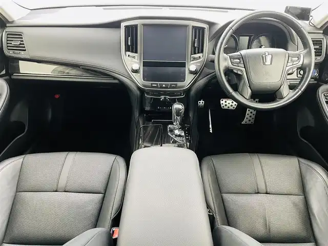 トヨタ クラウン ハイブリッド アスリートS 福島県 2015(平27)年 5.3万km ホワイトパールクリスタルシャイン サンルーフ/純正ナビ/・フルセグ/TV/CD/BD/BT/SD/USB/AUX/バックカメラ/クルーズコントロール/LEDオートライト/・フォグライト/パワーシート/・シートヒーター/・エアーシート/純正アルミホイール付きサマータイヤ/ダウンサス/純正ビルドインETC/ドラレコ/社外レーダー/ステアリングスイッチ/・ハンドルヒーター/プッシュスタート/・スマートキー