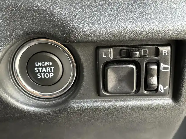 スズキ ジムニー XC 大分県 2021(令3)年 4.8万km ブルーイッシュブラックパール3 ・カロッツェリアナビ(CD/DVD/BT/SD)/・フルセグテレビ/・バックモニター/・衝突軽減ブレーキ/・レーンアシスト/・ETC/・ドライブレコーダー/・シートヒーター/・オートハイビーム/・ステアリングリモコン/・スマートキー/・プッシュスタートボタン/・純正アルミホイール