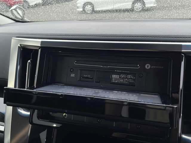 トヨタ アルファード S Aパッケージ 岩手県 2015(平27)年 13万km ホワイトパールクリスタルシャイン 純正SDナビ/AM/FM/CD/DVD/Bluetooth/フルセグTV/純正オーディオ/バックカメラ/ビルトインETC/クルーズコントロール/衝突被害軽減ブレーキ/レーンキープアシスト/横滑り防止装置/アイドリングストップ/オートライト/オートハイビーム/LEDヘッドライト/フォグランプ/スマートキー/プッシュスタート/電動格納ミラー/純正18インチAW/保証書/取扱説明書