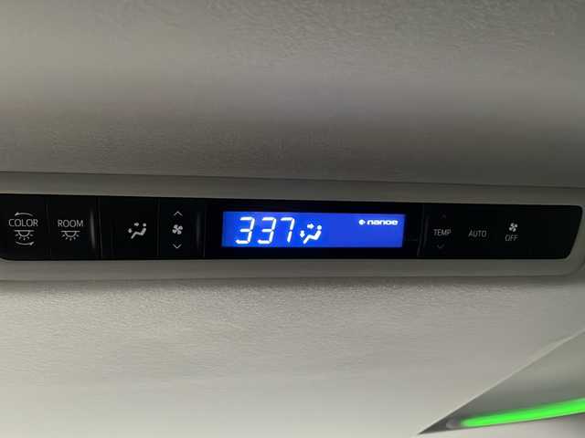 トヨタ アルファード S Aパッケージ 岩手県 2015(平27)年 13万km ホワイトパールクリスタルシャイン 純正SDナビ/AM/FM/CD/DVD/Bluetooth/フルセグTV/純正オーディオ/バックカメラ/ビルトインETC/クルーズコントロール/衝突被害軽減ブレーキ/レーンキープアシスト/横滑り防止装置/アイドリングストップ/オートライト/オートハイビーム/LEDヘッドライト/フォグランプ/スマートキー/プッシュスタート/電動格納ミラー/純正18インチAW/保証書/取扱説明書