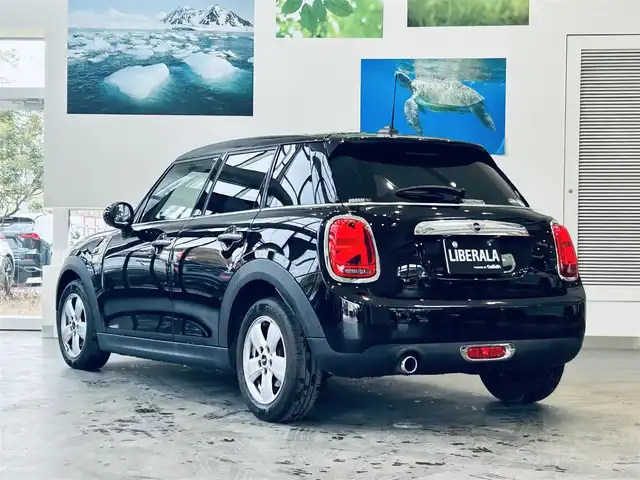 ＭＩＮＩ ミニ ヴィクトリア 大阪府 2020(令2)年 2.4万km 黒 純正ナビ/USB/Bluetooth/ETC/純正15インチAW/アイドリングストップ/エンジンスタートボタン