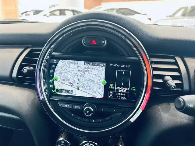 ＭＩＮＩ ミニ ヴィクトリア 大阪府 2020(令2)年 2.4万km 黒 純正ナビ/USB/Bluetooth/ETC/純正15インチAW/アイドリングストップ/エンジンスタートボタン