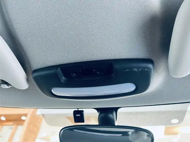 ＭＩＮＩ ミニ ヴィクトリア 大阪府 2020(令2)年 2.4万km 黒 純正ナビ/USB/Bluetooth/ETC/純正15インチAW/アイドリングストップ/エンジンスタートボタン
