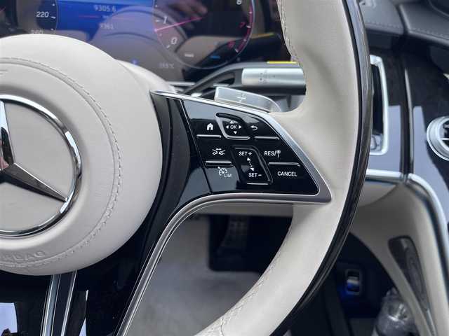 メルセデス・ベンツ Ｓ５００ 4マチック AMGライン 三重県 2022(令4)年 1万km ダイヤモンドホワイト レザーエクスクルーシブパッケージ(ダイヤモンドステッチ入ナッパ革シート(ベージュ)/Brumester3Dサラウンドサウンドシステム(15スピーカー)/ステアリングヒーター/アームレストヒーター)/3Dコックピットディスプレイ/ARヘッドアップディプレイ/シートベンチレーター(前席)/パノラミックスライディングルーフ/360度カメラ/アクティブパーキングアシスト/レーダーセーフティパッケージ(アクティブディスタンスアシストディストロニック/アクティブステアリングアシスト/アクティブレーンチェンジアシスト/アクティブエマージェンシーストップアシスト/アクティブブレーキアシスト/PRE-SAFE/PRE-SAFEインパルスサイド/PRE-SAFEサウンド/緊急回避補助システム/渋滞時緊急ブレーキ/アクティブブラインドスポットアシスト/アクティブレーンキーピングアシスト/PRE-SAFEプラス/トラフィックサインアシスト)/アクティブアンビエントライト/メモリー付パワーシート(前席)/シートヒーター(前席/後席)/12.8インチディスプレイ(ARナビゲーション/ダッシュカム/地デジTV/USBポート/AM/FM/AppleCarPlay/AndroidAuto)/ETC2.0/ドライブレコーダー/スペアキー