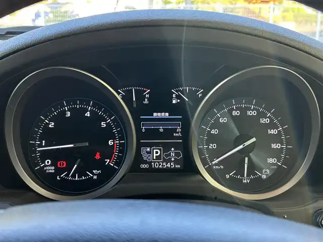トヨタ ランドクルーザー ZX 福島県 2014(平26)年 10.3万km ブラック 登録時走行距離：102/545km/メーカー純正メーカー純正HDDナビ/（フルセグTV/DVD/CD/BT接続/AM/FM）/ETC/バックカメラ/コーナーセンサー/モデリスタエアロ/ウィンカーミラー/WAC/オートライト/クルコン/HIDヘッドライト/フォグランプ/ステアリングスイッチ/ステアリングヒーター/シートヒーター/全席パワーシート/サンルーフ/社外AW/横滑り防止装置/ドアバイザー/レザーシート/電格ミラー/フリップダウンモニター/保証書/取扱説明書